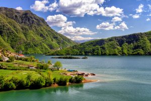 Kamperen in Albanië - Balkanreis.nl