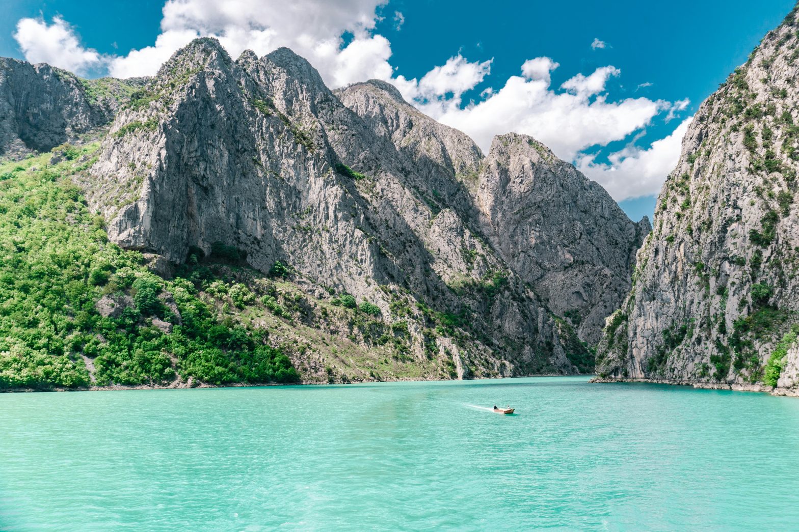 Tijdsverschil Albanië - Balkanreis.nl