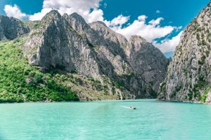 Tijdsverschil Albanië - Balkanreis.nl